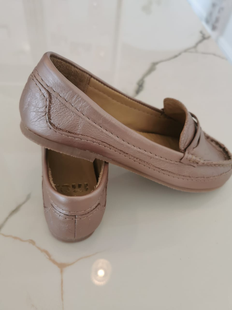 Champagne Moccasin
